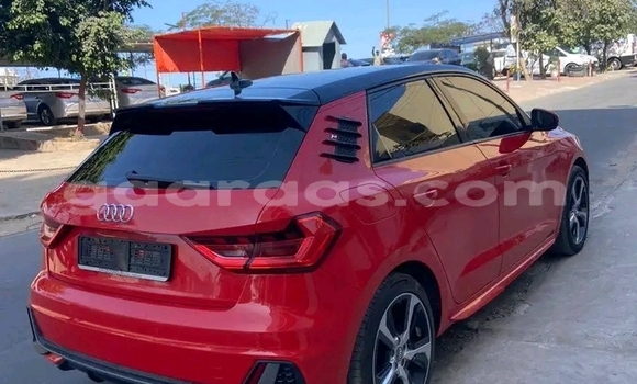 Acheter Occasion Voiture Audi A1 Rouge à Dakar, Dakar Acheter Occasion Voiture Audi A1 Rouge à Dakar, Dakar