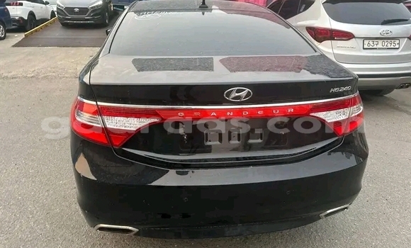 Dieundeu Occasion Hyundai Grandeur Black Auto in Dakar in Dakar Dieundeu Occasion Hyundai Grandeur Black Auto in Dakar in Dakar