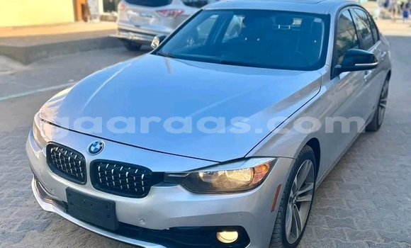 Acheter Occasion Voiture BMW 3–Series White à Dakar, Dakar Acheter Occasion Voiture BMW 3–Series White à Dakar, Dakar