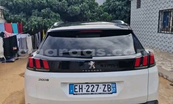 Dieundeu Occasion Peugeot 3008 White Auto in Dakar in Dakar Dieundeu Occasion Peugeot 3008 White Auto in Dakar in Dakar