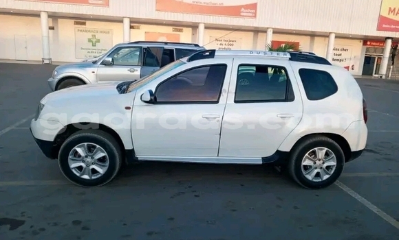 Dieundeu Occasion Renault Duster White Auto in Dakar in Dakar Dieundeu Occasion Renault Duster White Auto in Dakar in Dakar
