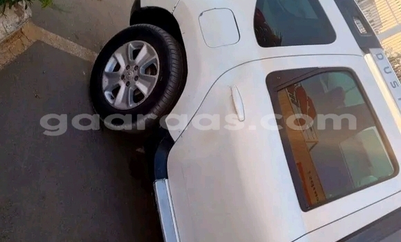 Dieundeu Occasion Renault Duster White Auto in Dakar in Dakar Dieundeu Occasion Renault Duster White Auto in Dakar in Dakar