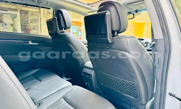 Acheter Occasion Voiture Kia Sorento Blanc à Dakar, Dakar