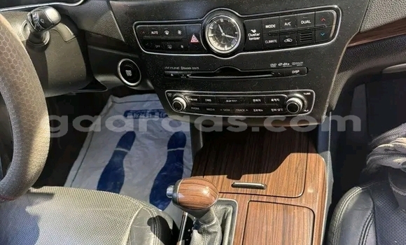 Dieundeu Occasion Kia K7 Black Auto in Dakar in Dakar Dieundeu Occasion Kia K7 Black Auto in Dakar in Dakar