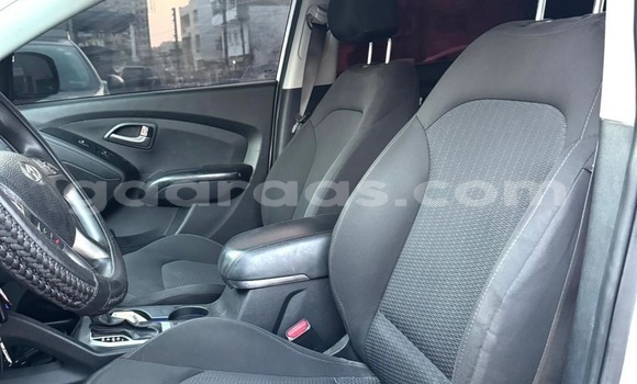 Dieundeu Occasion Hyundai Tucson White Auto in Dakar in Dakar Dieundeu Occasion Hyundai Tucson White Auto in Dakar in Dakar