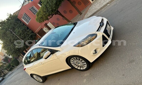 Buy Used Ford Focus White Car in Dakar in Dakar Buy Used Ford Focus White Car in Dakar in Dakar