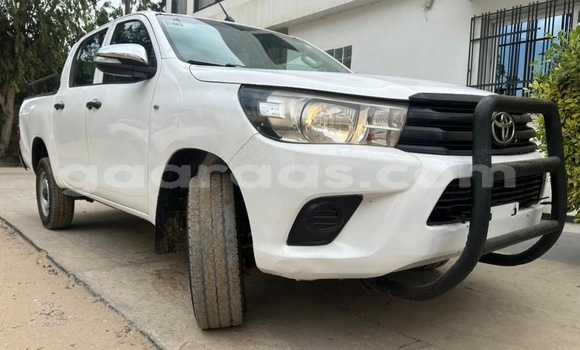 Acheter Occasion Voiture Toyota Hilux Blanc à Dakar, Dakar Acheter Occasion Voiture Toyota Hilux Blanc à Dakar, Dakar