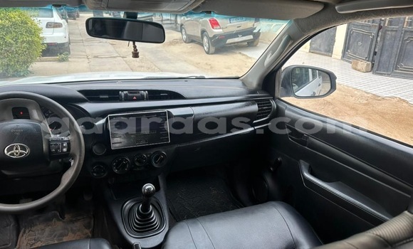 Acheter Occasion Voiture Toyota Hilux Blanc à Dakar, Dakar Acheter Occasion Voiture Toyota Hilux Blanc à Dakar, Dakar