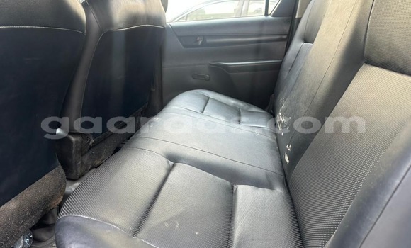 Acheter Occasion Voiture Toyota Hilux Blanc à Dakar, Dakar Acheter Occasion Voiture Toyota Hilux Blanc à Dakar, Dakar