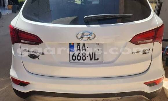 Acheter Occasion Voiture Hyundai Santa Fe Blanc à Dakar, Dakar Acheter Occasion Voiture Hyundai Santa Fe Blanc à Dakar, Dakar