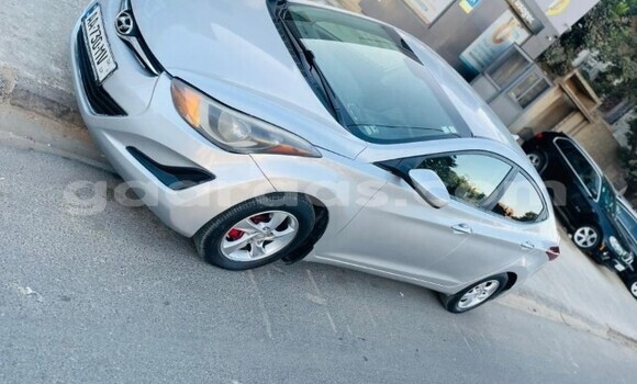 Acheter Occasion Voiture Hyundai Elantra Gris à Dakar, Dakar Acheter Occasion Voiture Hyundai Elantra Gris à Dakar, Dakar