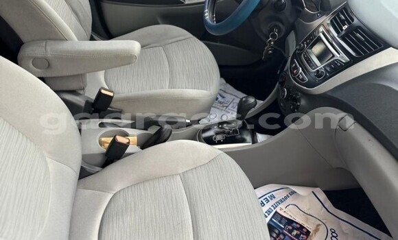 Acheter Occasion Voiture Hyundai Accent Autre à Dakar, Dakar Acheter Occasion Voiture Hyundai Accent Autre à Dakar, Dakar