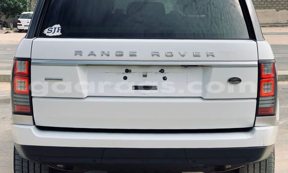Buy Import Land Rover Range Rover Vogue White Car in Dakar in Dakar Buy Import Land Rover Range Rover Vogue White Car in Dakar in Dakar
