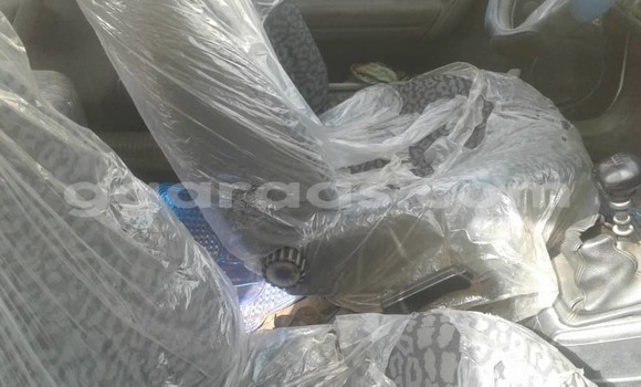 Buy Used Renault 19 White Car in Dakar in Dakar Buy Used Renault 19 White Car in Dakar in Dakar