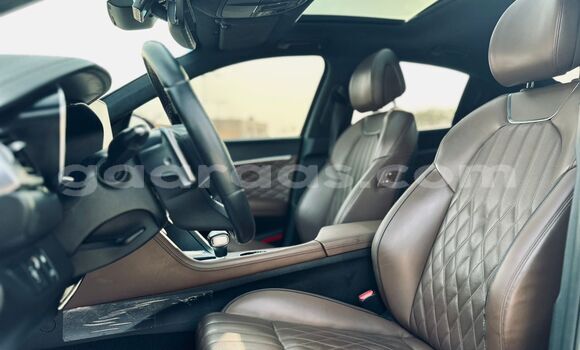 Buy Import Hyundai Genesis Black Car in Dakar in Dakar Buy Import Hyundai Genesis Black Car in Dakar in Dakar