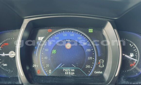 Buy Import Renault 6 Silver Car in Dakar in Dakar Buy Import Renault 6 Silver Car in Dakar in Dakar