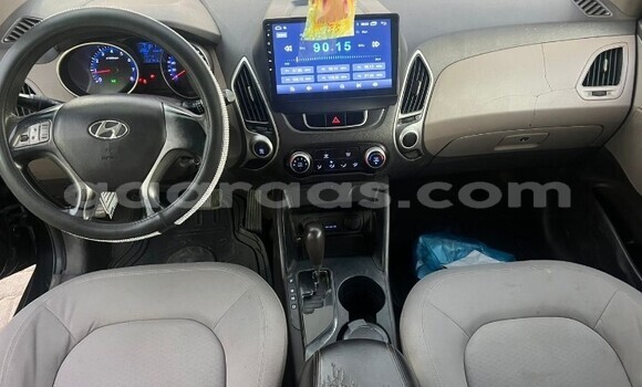 Dieundeu Occasion Hyundai Tucson Black Auto in Dakar in Dakar Dieundeu Occasion Hyundai Tucson Black Auto in Dakar in Dakar