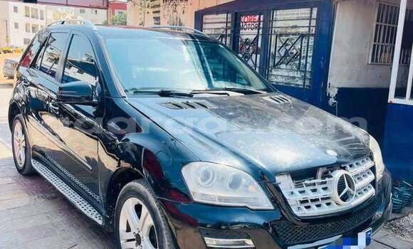 Acheter Occasion Voiture Mercedes‒Benz ML–Class Noir à Dakar, Dakar