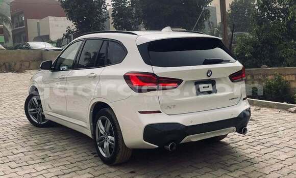 Dieundeu Occasion BMW X1 White Auto in Dakar in Dakar Dieundeu Occasion BMW X1 White Auto in Dakar in Dakar