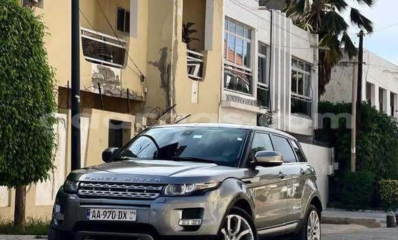 Dieundeu Occasion Land Rover Range Rover Evoque Silver Auto in Dakar in Dakar Dieundeu Occasion Land Rover Range Rover Evoque Silver Auto in Dakar in Dakar
