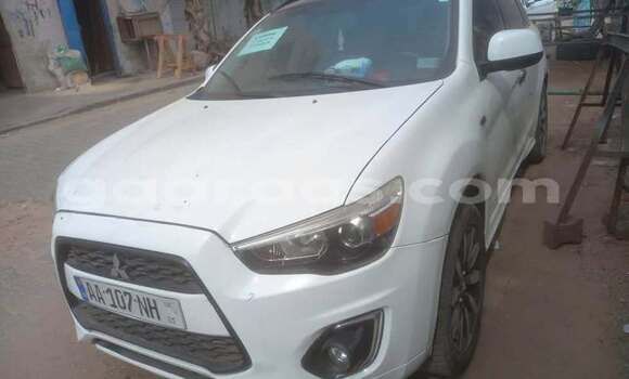 Acheter Occasion Voiture Mitsubishi RVR Blanc à Dakar, Dakar