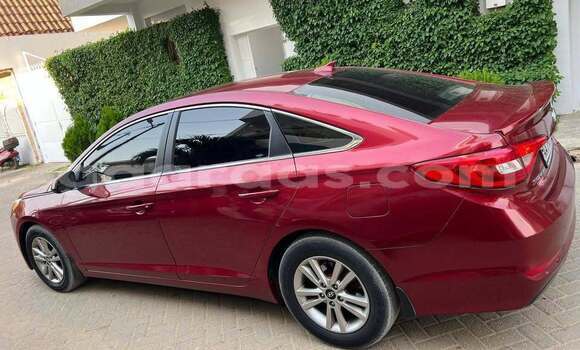 Dieundeu Occasion Hyundai Sonata Red Auto in Dakar in Dakar Dieundeu Occasion Hyundai Sonata Red Auto in Dakar in Dakar