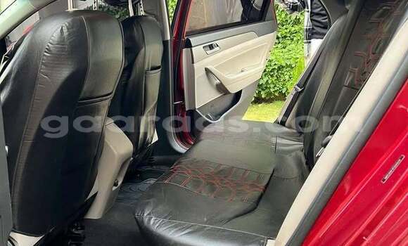 Dieundeu Occasion Hyundai Sonata Red Auto in Dakar in Dakar Dieundeu Occasion Hyundai Sonata Red Auto in Dakar in Dakar