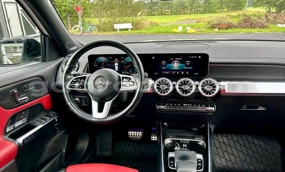 Buy Used Mercedes‒Benz AMG GLE Coupe White Car in Dakar in Dakar Buy Used Mercedes‒Benz AMG GLE Coupe White Car in Dakar in Dakar