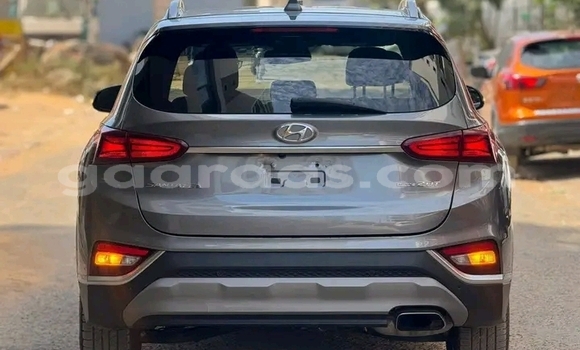 Buy Used Hyundai Santa Fe Other Car in Dakar in Dakar Buy Used Hyundai Santa Fe Other Car in Dakar in Dakar