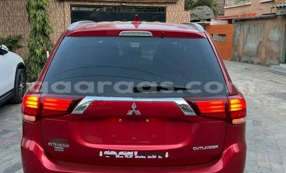 Buy Used Mitsubishi Outlander Red Car in Dakar in Dakar Buy Used Mitsubishi Outlander Red Car in Dakar in Dakar