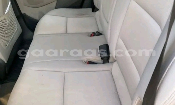 Buy Used Hyundai Tucson White Car in Dakar in Dakar Buy Used Hyundai Tucson White Car in Dakar in Dakar