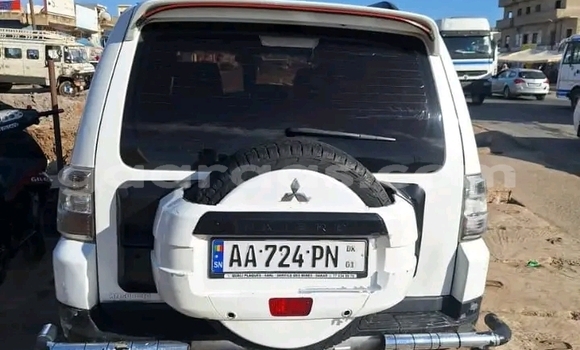 Acheter Occasion Voiture Mitsubishi L200 Blanc à Dakar, Dakar Acheter Occasion Voiture Mitsubishi L200 Blanc à Dakar, Dakar