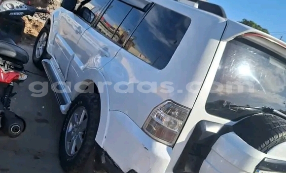 Acheter Occasion Voiture Mitsubishi L200 Blanc à Dakar, Dakar Acheter Occasion Voiture Mitsubishi L200 Blanc à Dakar, Dakar