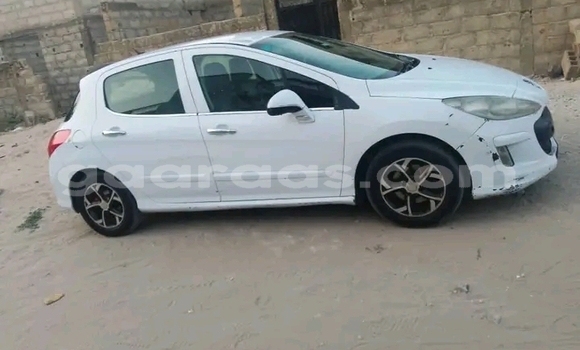 Buy Used Peugeot 308 White Car in Dakar in Dakar Buy Used Peugeot 308 White Car in Dakar in Dakar