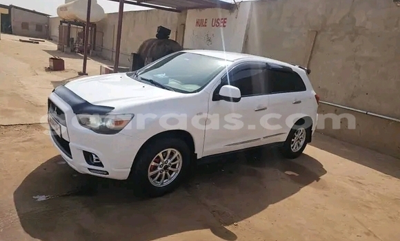 Buy Used Mitsubishi RVR White Car in Dakar in Dakar Buy Used Mitsubishi RVR White Car in Dakar in Dakar