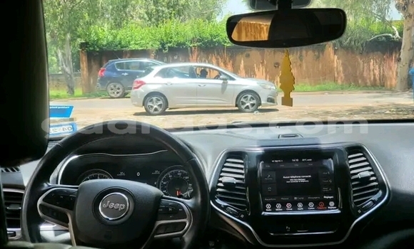 Buy Used Jeep Grand Cherokee Red Car in Dakar in Dakar Buy Used Jeep Grand Cherokee Red Car in Dakar in Dakar