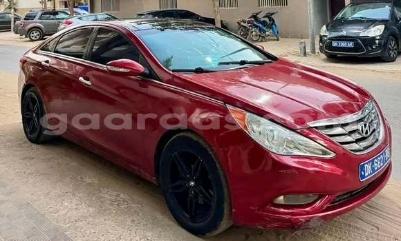 Buy Used Hyundai Sonata Red Car in Dakar in Dakar Buy Used Hyundai Sonata Red Car in Dakar in Dakar