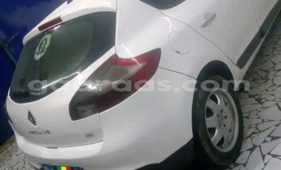 Acheter Occasion Voiture Renault Megane Blanc à Dakar, Dakar