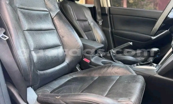 Dieundeu Occasion Mazda CX-5 White Auto in Dakar in Dakar