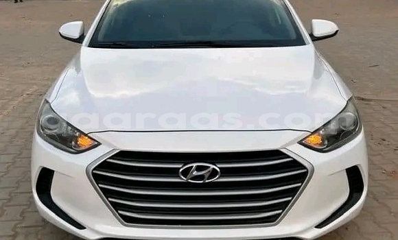 Dieundeu Occasion Hyundai Tucson White Auto in Dakar in Dakar Dieundeu Occasion Hyundai Tucson White Auto in Dakar in Dakar