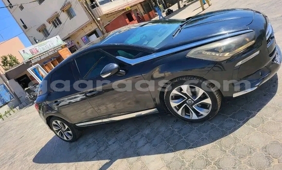 Buy Used Citroen DS5 Black Car in Dakar in Dakar Buy Used Citroen DS5 Black Car in Dakar in Dakar