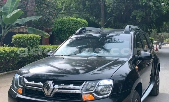 Buy Used Renault Duster Black Car in Dakar in Dakar Buy Used Renault Duster Black Car in Dakar in Dakar
