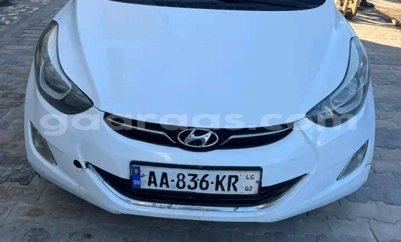 Buy Used Hyundai Elantra White Car in Dakar in Dakar Buy Used Hyundai Elantra White Car in Dakar in Dakar