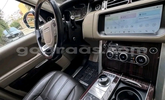 Buy Used Range Rover Evoque White Car in Dakar in Dakar Buy Used Range Rover Evoque White Car in Dakar in Dakar