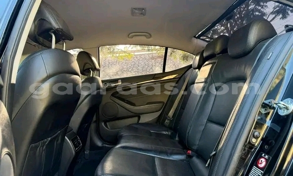 Buy Used Renault Clio Other Car in Dakar in Dakar Buy Used Renault Clio Other Car in Dakar in Dakar