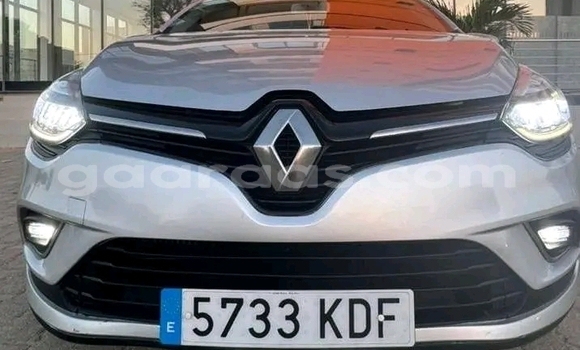 Buy Used Renault Clio Other Car in Dakar in Dakar Buy Used Renault Clio Other Car in Dakar in Dakar