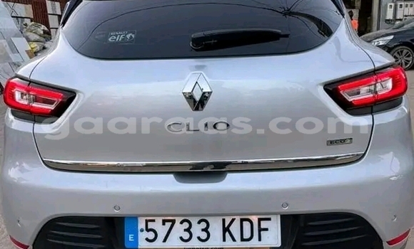 Buy Used Renault Clio Other Car in Dakar in Dakar Buy Used Renault Clio Other Car in Dakar in Dakar