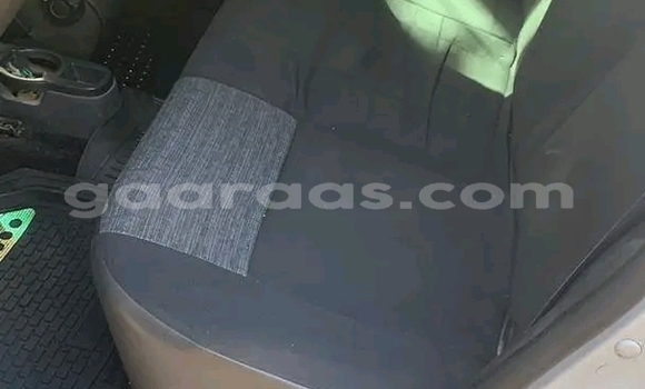 Buy Used Renault Duster White Car in Dakar in Dakar