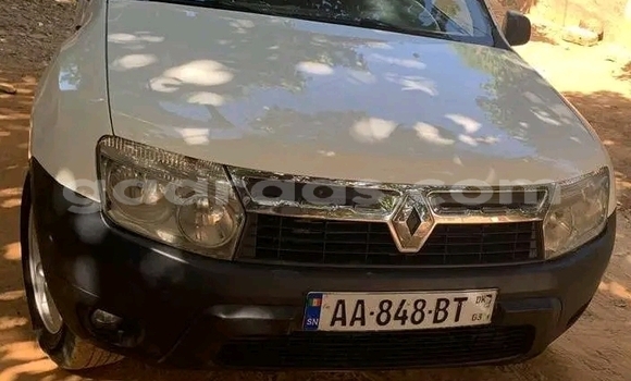 Buy Used Renault Duster White Car in Dakar in Dakar Buy Used Renault Duster White Car in Dakar in Dakar