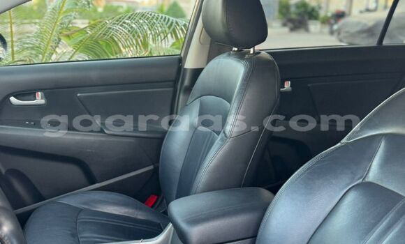 Acheter Import Voiture Kia Sportage Gris à Dakar, Dakar Acheter Import Voiture Kia Sportage Gris à Dakar, Dakar